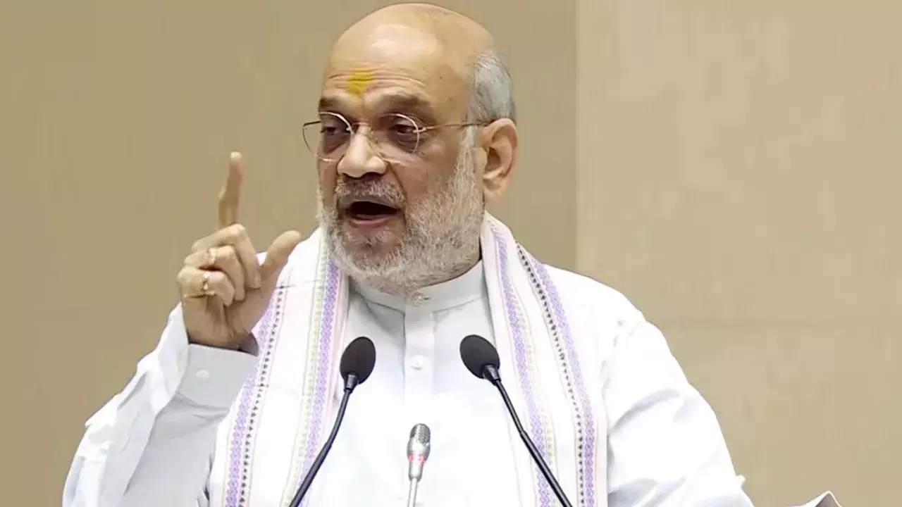 अमित शाह का नक्सलियों को संदेश – हथियार डालें, एक भी गोली नहीं चलेगी; संघर्षविराम प्रस्ताव ठुकराया अमित शाह का नक्सलियों को संदेश – हथियार डालें, एक भी गोली नहीं चलेगी; संघर्षविराम प्रस्ताव ठुकराया