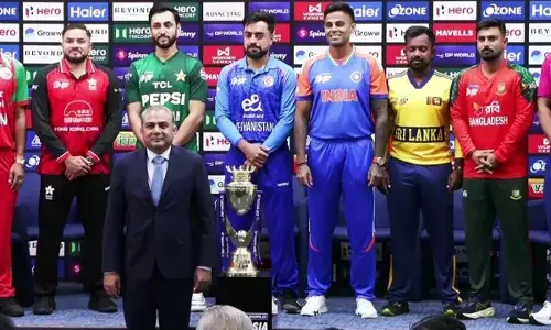 बेशर्मी की भी हद होती है... करारी हार के बाद ट्रॉफी लेकर भागा मोहसिन नकवी, BCCI ने लताड़कर कहा- भारत आनी चाहिए एशिया कप ट्रॉफी बेशर्मी की भी हद होती है... करारी हार के बाद ट्रॉफी लेकर भागा मोहसिन नकवी, BCCI ने लताड़कर कहा- भारत आनी चाहिए एशिया कप ट्रॉफी