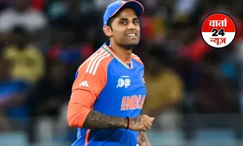 ASIA CUP: पाकिस्तान को मात देने के बाद सूर्यकुमार यादव ने किया दिल छू लेने वाला ऐलान, हर तरफ हो रही है तारीफ ASIA CUP: पाकिस्तान को मात देने के बाद सूर्यकुमार यादव ने किया दिल छू लेने वाला ऐलान, हर तरफ हो रही है तारीफ