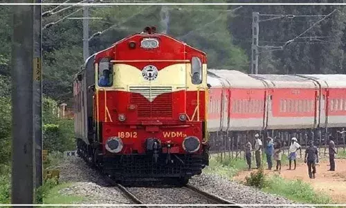 BIHAR: यात्रीगण ध्यान दें... आज से चलेंगी तीन अमृत भारत ट्रेनें, जानें आपके शहर को इससे होगा फायदा BIHAR: यात्रीगण ध्यान दें... आज से चलेंगी तीन अमृत भारत ट्रेनें, जानें आपके शहर को इससे होगा फायदा