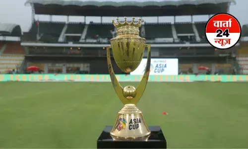 Asia Cup 2025 Trophy: क्या अब भारतीय टीम को नहीं मिलेगी ट्रॉफी? जानें क्या कहता है ICC का नियम Asia Cup 2025 Trophy: क्या अब भारतीय टीम को नहीं मिलेगी ट्रॉफी? जानें क्या कहता है ICC का नियम