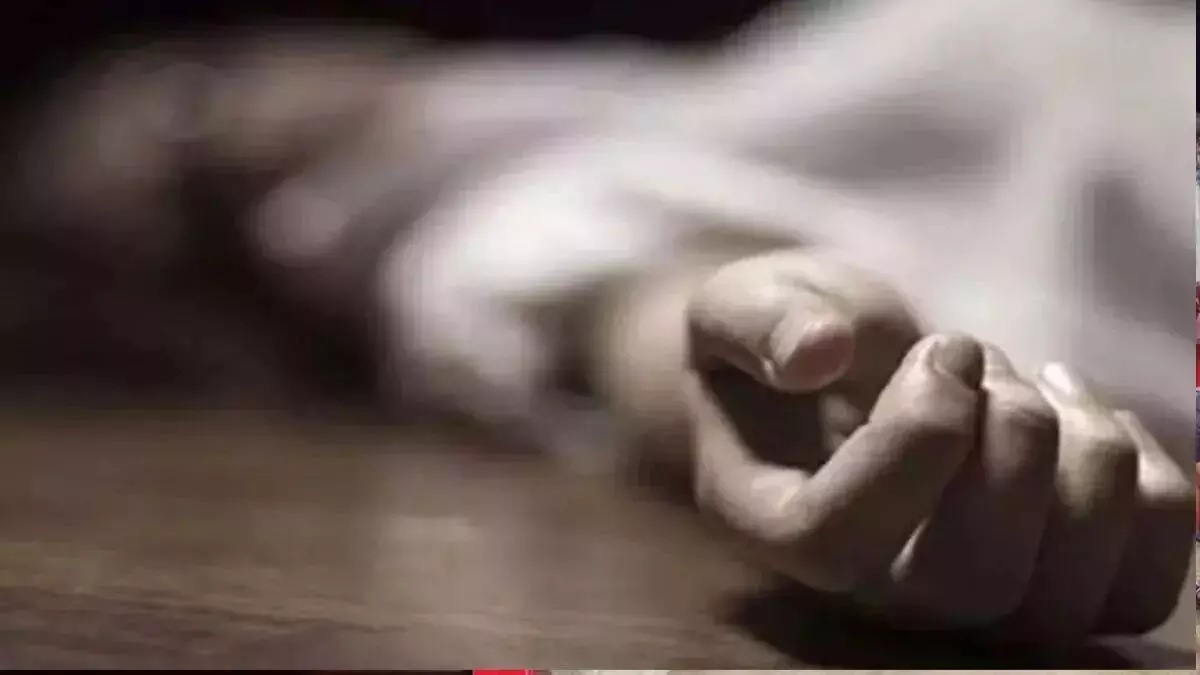 GURGAON: एक ही कंपनी में युवा इंजीनियर थे पति-पत्नी, रात में ऐसा क्या हुआ कि पत्नी की हत्या कर पति फंदे से झूल गया...