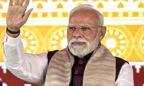 आज पीएम मोदी देंगे संघ को सलामी! योगदान को दर्शाने के लिए जारी करेंगे विशेष डाक टिकट और सिक्का आज पीएम मोदी देंगे संघ को सलामी! योगदान को दर्शाने के लिए जारी करेंगे विशेष डाक टिकट और सिक्का