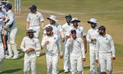 TEST MATCH: भारत-वेस्टइंडीज टेस्ट मैच के पहले घंटे वेस्टइंडीज टीम के चार विकेट गिरे TEST MATCH: भारत-वेस्टइंडीज टेस्ट मैच के पहले घंटे वेस्टइंडीज टीम के चार विकेट गिरे