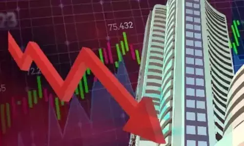 शेयर बाजार आज बेहाल! सेंसेक्स में 299 अंक तक गिरावट, निफ्टी 50 भी लाल शेयर बाजार आज बेहाल! सेंसेक्स में 299 अंक तक गिरावट, निफ्टी 50 भी लाल