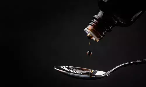 दो साल से कम उम्र के बच्चों को न पिलाएं कफ सिरप, मौतों के बाद केंद्र सरकार की एडवाइजरी दो साल से कम उम्र के बच्चों को न पिलाएं कफ सिरप, मौतों के बाद केंद्र सरकार की एडवाइजरी