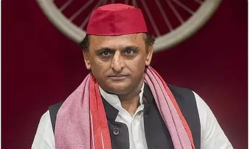 बरेली में सपा डेलिगेशन को नोटिस जारी! माता प्रसाद हाउस अरेस्ट, सपा नेताओं की नो एंट्री बरेली में सपा डेलिगेशन को नोटिस जारी! माता प्रसाद हाउस अरेस्ट, सपा नेताओं की नो एंट्री