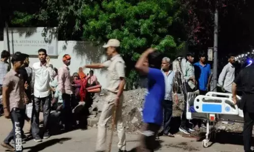 राजस्थान के सबसे बड़े सरकारी अस्पताल में आग लगने से 7 मरीजों की मौत पर पीएम ने जताया शोक, उच्चस्तरीय जांच होगी राजस्थान के सबसे बड़े सरकारी अस्पताल में आग लगने से 7 मरीजों की मौत पर पीएम ने जताया शोक, उच्चस्तरीय जांच होगी