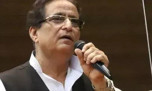 अखिलेश यादव से मिलने से पहले आजम खां का तंज – ‘सुना है आ रहे हैं, मुझसे ही मिलेंगे और सिर्फ मुझसे ही’ अखिलेश यादव से मिलने से पहले आजम खां का तंज – ‘सुना है आ रहे हैं, मुझसे ही मिलेंगे और सिर्फ मुझसे ही’