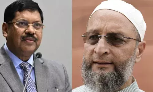 ओवैसी का हमला: CJI गवई पर हमले को लेकर मोदी सरकार पर उठाए पक्षपात के आरोप