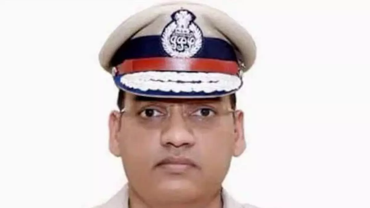 झूठे आरोप बनाकर करियर को किया जा रहा था बर्बाद... आईपीएस अधिकारी पूरण कुमार की सुसाइड नोट में खुलासा, जानें पूरा मामला
