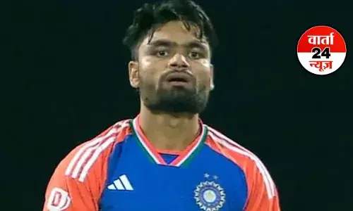 भारतीय क्रिकेटर रिंकू सिंह की बढ़ी टेंशन, डी कंपनी से मिली धमकी, मांगी इतनी फिरौती, जानकर हो जाएंगे हैरान भारतीय क्रिकेटर रिंकू सिंह की बढ़ी टेंशन, डी कंपनी से मिली धमकी, मांगी इतनी फिरौती, जानकर हो जाएंगे हैरान
