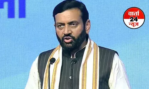 आईपीएस सुसाइड केस में सीएम नायब सिंह सैनी का पहला बयान आया सामने, कहा-ऐसे मुद्दे पर विपक्ष न करें राजनीति, सताने वाले को बख्सेंगे नहीं आईपीएस सुसाइड केस में सीएम नायब सिंह सैनी का पहला बयान आया सामने, कहा-ऐसे मुद्दे पर विपक्ष न करें राजनीति, सताने वाले को बख्सेंगे नहीं