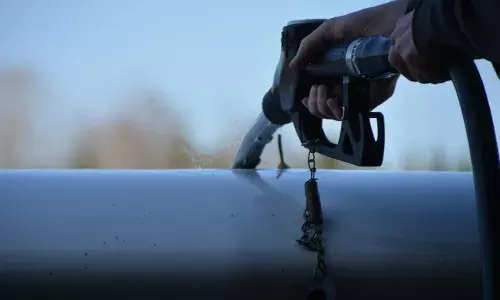 भारत की नई ‘बायोफ्यूल डिप्लोमेसी’ – यूपीआई के बाद अब ऊर्जा निर्यात में दुनिया को देगा दिशा भारत की नई ‘बायोफ्यूल डिप्लोमेसी’ – यूपीआई के बाद अब ऊर्जा निर्यात में दुनिया को देगा दिशा