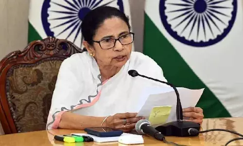 Durgapur Gang Rape Case: CM ममता बनर्जी ने तोड़ी चुप्पी! कहा- रात के 12:30 बजे कैसे आई बाहर? निजी कॉलेजों पर यह आरोप लगाया... Durgapur Gang Rape Case: CM ममता बनर्जी ने तोड़ी चुप्पी! कहा- रात के 12:30 बजे कैसे आई बाहर? निजी कॉलेजों पर यह आरोप लगाया...