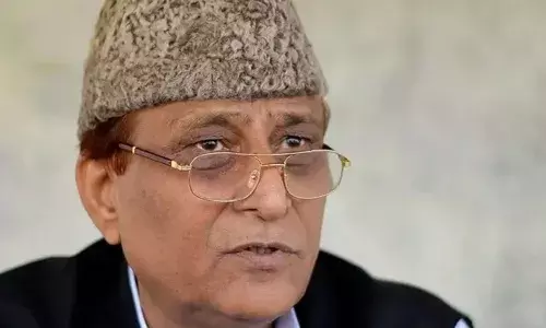 आज़म ख़ान को मिली ‘Y’ श्रेणी सुरक्षा पर बढ़ा विवाद, शासन ने शुरू की समीक्षा आज़म ख़ान को मिली ‘Y’ श्रेणी सुरक्षा पर बढ़ा विवाद, शासन ने शुरू की समीक्षा