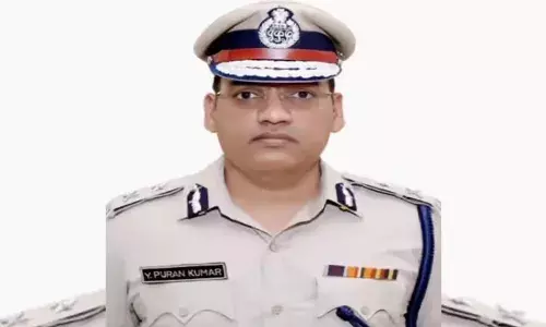 Puran Kumar Case: चंडीगढ़ पुलिस IPS ऑफिसर पूरन कुमार के लैपटॉप की करेगी जांच, IAS पत्नी अमनीत कुमार को भेजा गया नोटिस Puran Kumar Case: चंडीगढ़ पुलिस IPS ऑफिसर पूरन कुमार के लैपटॉप की करेगी जांच, IAS पत्नी अमनीत कुमार को भेजा गया नोटिस
