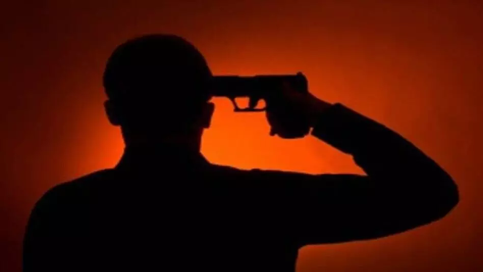 अब ASI ने खुद को मारी गोली, सुसाइड नोट में लिखा- IPS वाई पूरन कुमार भ्रष्टाचार में थे लिप्त! जानें DGP को लेकर क्या कहा अब ASI ने खुद को मारी गोली, सुसाइड नोट में लिखा- IPS वाई पूरन कुमार भ्रष्टाचार में थे लिप्त! जानें DGP को लेकर क्या कहा
