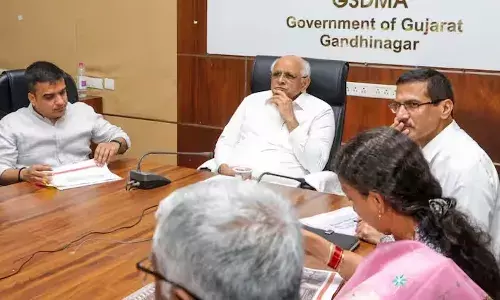 गुजरात में सीएम भूपेंद्र पटेल को छोड़कर सभी 16 मंत्रियों ने दिया इस्तीफा, कल होगा कैबिनेट विस्तार, राज्य को मिल सकते हैं कई नए मंत्री गुजरात में सीएम भूपेंद्र पटेल को छोड़कर सभी 16 मंत्रियों ने दिया इस्तीफा, कल होगा कैबिनेट विस्तार, राज्य को मिल सकते हैं कई नए मंत्री