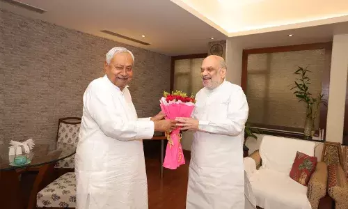 BIHAR ELECTION: अमित शाह ने की नीतीश कुमार से मुलाकात, NDA में पहले ही हो चुका है सीट बंटवारा BIHAR ELECTION: अमित शाह ने की नीतीश कुमार से मुलाकात, NDA में पहले ही हो चुका है सीट बंटवारा