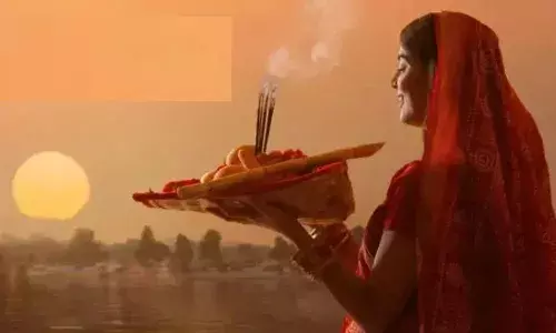 क्यों मनाया जाता है छठ का महापर्व? जानें सूर्य देव और छठी मैया से क्या है संबंध