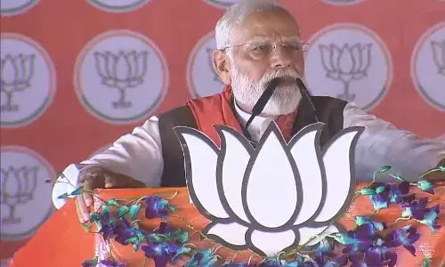 बेगूसराय में विपक्ष पर गरजे मोदी, महागठबंधन को कहा महालठबंधन, लोकगायिका शारदा सिन्हा को यह बोल कर किया याद बेगूसराय में विपक्ष पर गरजे मोदी, महागठबंधन को कहा महालठबंधन, लोकगायिका शारदा सिन्हा को यह बोल कर किया याद