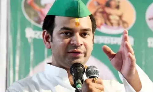 बिहार चुनाव 2025 : तेज प्रताप यादव के बयान से लालू परिवार का दरार गहराया, कहा- मुझे मरना मंजूर है, लेकिन राजद में वापसी नहीं कर सकता बिहार चुनाव 2025 : तेज प्रताप यादव के बयान से लालू परिवार का दरार गहराया, कहा- मुझे मरना मंजूर है, लेकिन राजद में वापसी नहीं कर सकता