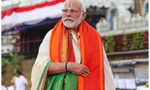 पीएम मोदी 25 नवंबर को राममंदिर के शिखर पर फहराएंगे धर्म ध्वज, जानें कितना भव्य होगा ध्वज पीएम मोदी 25 नवंबर को राममंदिर के शिखर पर फहराएंगे धर्म ध्वज, जानें कितना भव्य होगा ध्वज
