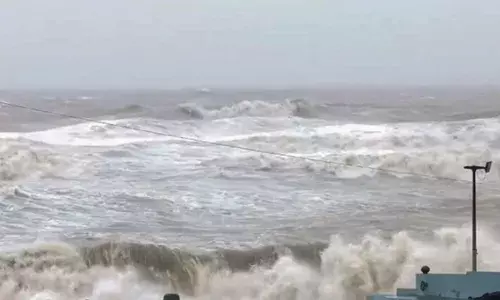 मोंथा तूफान का सामना करने के लिए CM चंद्रबाबू नायडू ने बुलाई Emergency Meeting, सभी कलेक्टरों को किया अलर्ट मोंथा तूफान का सामना करने के लिए CM चंद्रबाबू नायडू ने बुलाई Emergency Meeting, सभी कलेक्टरों को किया अलर्ट