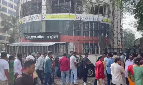 Breaking News: मुंबई के एक स्टूडियो में किडनैप हुए 20 बच्चे छुड़ा लिए गए, पुलिस फायरिंग में मारा गया आरोपी, जानें पूरा मामला