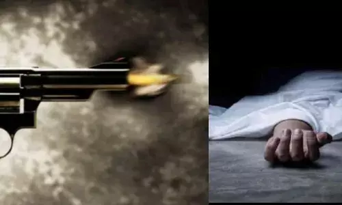 दिल्ली में गैंगवार! ताबड़तोड़ गोलियों की आवाज से गूंजा सीलमपुर, युवक को गोलियों से भूना दिल्ली में गैंगवार! ताबड़तोड़ गोलियों की आवाज से गूंजा सीलमपुर, युवक को गोलियों से भूना