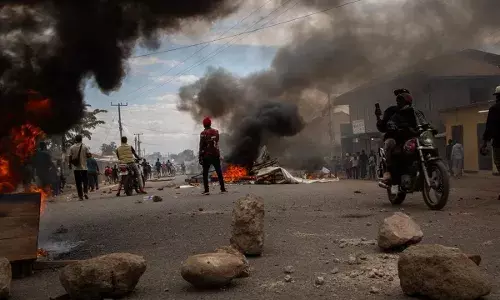 तंजानिया में सरकार विरोधी हिंसक प्रदर्शन, 700 की मौत — इंटरनेट बंद, सेना सड़कों पर