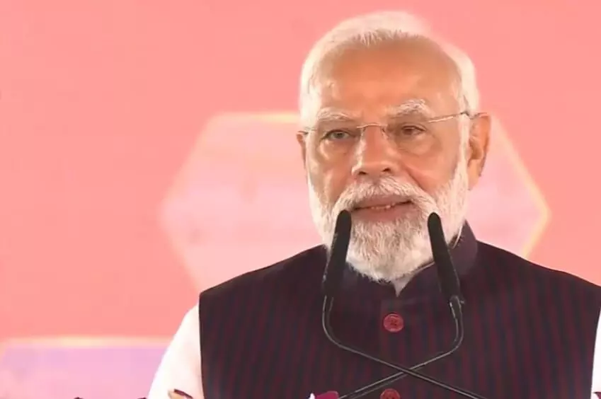 छत्तीसगढ़ के 25 साल! पीएम मोदी अटल बिहारी वाजपेयी की प्रतिमा का किया अनावरण, बोले- अटल जी का सपना साकार हो रहा है.. छत्तीसगढ़ के 25 साल! पीएम मोदी अटल बिहारी वाजपेयी की प्रतिमा का किया अनावरण, बोले- अटल जी का सपना साकार हो रहा है..