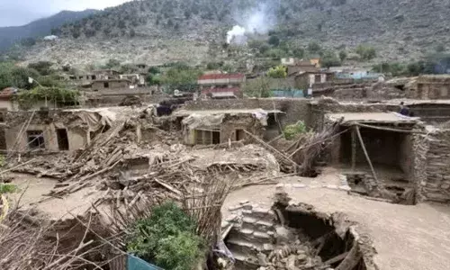 Earthquake: अफगानिस्तान में 6.3 की तीव्रता वाली भूकंप से मची तबाही! 7 की मौत और 150 घायल, ऐतिहासिक मजार-ए-शरीफ दरगाह क्षतिग्रस्त...