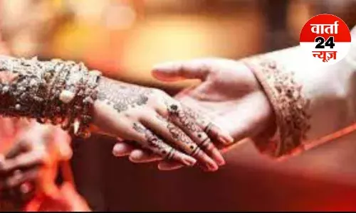 दिलवाले दुल्हनियां नहीं ले जा पाया... दुल्हन शादी से पहले हुई फरार! पढ़ें दिलचस्प खबर दिलवाले दुल्हनियां नहीं ले जा पाया... दुल्हन शादी से पहले हुई फरार! पढ़ें दिलचस्प खबर