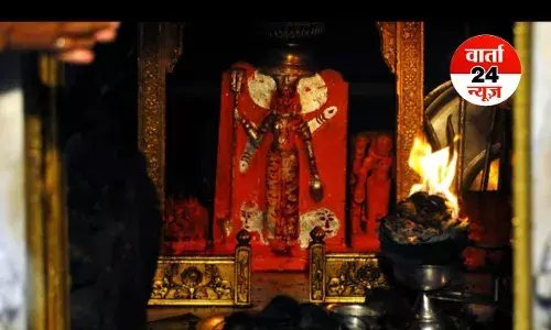 करणी माता की ‘औरण परिक्रमा’ क्यों की जाती है, जानें अलौकिक मां के चमत्कारी रहस्य को करणी माता की ‘औरण परिक्रमा’ क्यों की जाती है, जानें अलौकिक मां के चमत्कारी रहस्य को