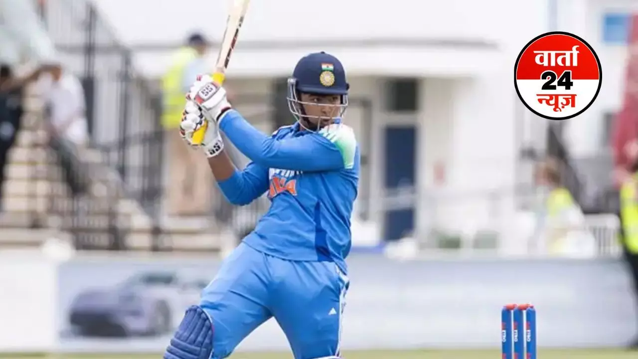 भारत और पाकिस्तान के बीच फिर होगा मुकाबला! वैभव सूर्यवंशी तूफानी बल्लेबाजी से पाक गेंदबाजों की बखिया उधेड़ने को तैयार, जानें कब होगी भिड़ंत भारत और पाकिस्तान के बीच फिर होगा मुकाबला! वैभव सूर्यवंशी तूफानी बल्लेबाजी से पाक गेंदबाजों की बखिया उधेड़ने को तैयार, जानें कब होगी भिड़ंत