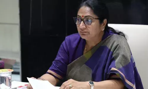 सीएम रेखा गुप्ता का बड़ा फैसला: दिल्ली सरकार और MCD दफ्तरों के समय में बदलाव, प्रदूषण कम करने की पहल