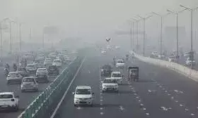 दिल्ली में लगातार बढ़ रहे प्रदूषण पर बड़ा फैसला, GRAP-3 हुई लागू, जानें क्या रहेगा खुला और क्या बंद