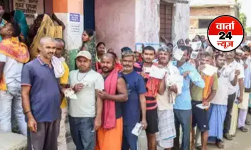 BIHAR ELECTION: फारबिसगंज में बीजेपी और कांग्रेस के समर्थक भिड़े! लगाया यह आरोप, एसडीओ ने कहा-लाठी चार्ज जैसी कोई बात नहीं BIHAR ELECTION: फारबिसगंज में बीजेपी और कांग्रेस के समर्थक भिड़े! लगाया यह आरोप, एसडीओ ने कहा-लाठी चार्ज जैसी कोई बात नहीं