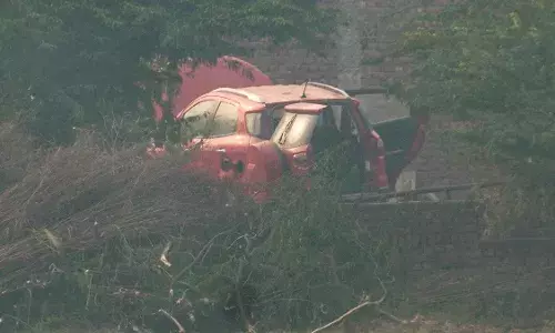 दिल्ली ब्लास्ट में मरने वालों की संख्या 13 हुई, फरीदाबाद में मिली संदिग्ध रेड इकोस्पोर्ट कार