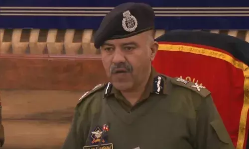 श्रीनगर के नौगाम में हुए ब्लास्ट पर DGP का बयान आया सामने, बोले- कोई आतंकवादी हमला नहीं, सिर्फ एक हादसा... श्रीनगर के नौगाम में हुए ब्लास्ट पर DGP का बयान आया सामने, बोले- कोई आतंकवादी हमला नहीं, सिर्फ एक हादसा...
