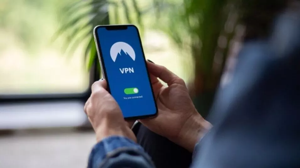 अगर आप भी मुफ्त का VPN एप और एक्सटेंशन करते हैं यूज तो हो जाएं सावधान, गूगल ने जारी की चेतावनी अगर आप भी मुफ्त का VPN एप और एक्सटेंशन करते हैं यूज तो हो जाएं सावधान, गूगल ने जारी की चेतावनी