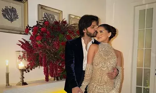 मालदीव में बॉयफ्रेंड वीर पहाड़िया संग तारा सुतारिया का बर्थडे सेलिब्रेशन, रोमांटिक तस्वीरों ने जीता फैंस का दिल मालदीव में बॉयफ्रेंड वीर पहाड़िया संग तारा सुतारिया का बर्थडे सेलिब्रेशन, रोमांटिक तस्वीरों ने जीता फैंस का दिल