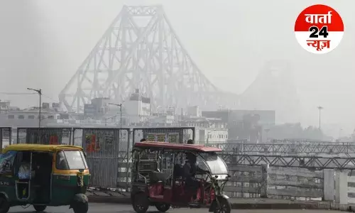 EARTHQUAKE: कोलकाता में महसूस हुए भूकंप के 5.6 रिएक्टर तीव्रता वाले तेज झटके! लोगों में दहशत EARTHQUAKE: कोलकाता में महसूस हुए भूकंप के 5.6 रिएक्टर तीव्रता वाले तेज झटके! लोगों में दहशत