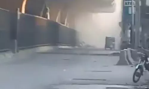 पाक के पेशावर में सुसाइड ब्लास्ट में आंतकी समेत 6 की मौत, 5 घायल, दो सुसाइड बॉम्बर्स ने खुद को उड़ाया पाक के पेशावर में सुसाइड ब्लास्ट में आंतकी समेत 6 की मौत, 5 घायल, दो सुसाइड बॉम्बर्स ने खुद को उड़ाया