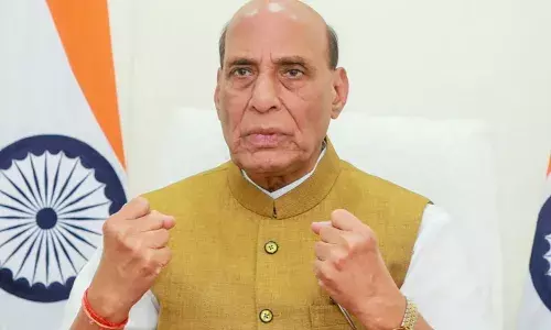 रक्षा मंत्री राजनाथ सिंह ने सिंध को हमेशा भारत का अभिन्न अंग रहने की बात कही, तिलमिलाया पाकिस्तान रक्षा मंत्री राजनाथ सिंह ने सिंध को हमेशा भारत का अभिन्न अंग रहने की बात कही, तिलमिलाया पाकिस्तान