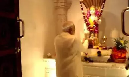 पीएम ने शेषावतार-माता अन्नपूर्णा मंदिर में की पूजा-अर्चना, थोड़ी देर में ऐतिहासिक क्षण का साक्षी बनेगा अयोध्या