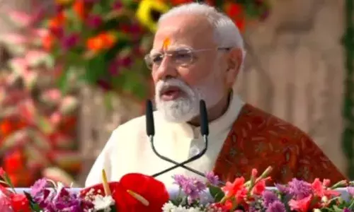 ध्वजारोहण के बाद पीएम ने कहा- हमें 2047 तक विकसित भारत बनाना है तो अपने अंदर राम को प्रतिष्ठित करना होगा