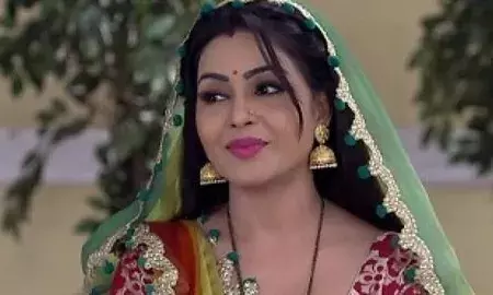 शुभांगी अत्रे ने छोड़ा भाबीजी घर पर हैं, जानें अब कौन अभिनेत्री करेंगी कमबैक?